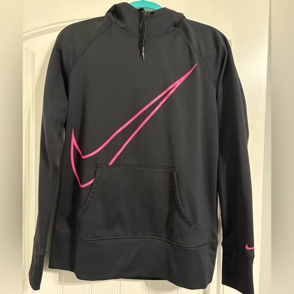 Nike Jackets & Blazers - Nike Therma-FIT Women's Pullover